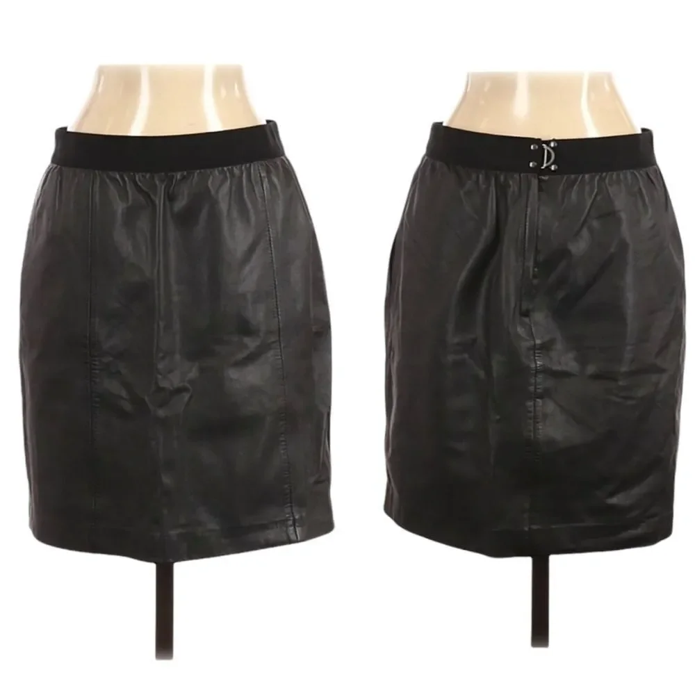 ANN TAYLOR LOFT Leather Skirt 0